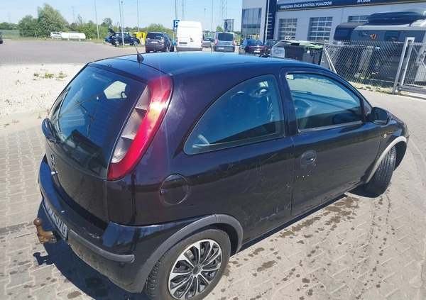 Opel Corsa cena 2450 przebieg: 225000, rok produkcji 2004 z Poznań małe 16